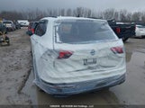 Volkswagen Tiguan 3VVMB7AX5RM172214 снимка