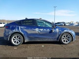 Tesla Model Y Long Range 5YJYGDEE4LF026004 fotografie