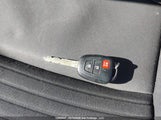 Toyota Yaris Le VNKKTUD31KA103332 photo