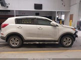 Kia Sportage KNDPB3A24C7273478 снимка
