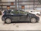 Toyota Prius V JTDZN3EU1HJ061045 снимка