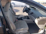 Honda Civic Lx 2HGFB2F42CH108549 fotografie