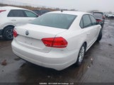 Volkswagen Passat S 1VWAH7A34DC127253 снимка