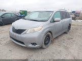 Toyota Sienna 5TDKK3DC2DS313739 снимка