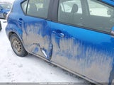 Toyota Prius C Technology JTDKDTB39G1131602 снимка