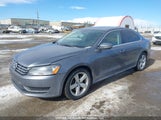 Volkswagen Passat 2.5L Se 1VWBP7A35CC066078 снимка