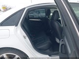 Audi A4 2.0T Premium WAUFFCFL3CN011803 снимка