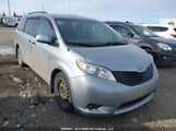 Toyota Sienna 5TDZK3DC5BS041439 снимка