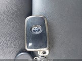 Toyota Corolla L/Le/Xle/Se/Xse 2T1BURHEXJC073000 снимка