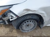 Toyota Corolla Le 5YFBPRBEXLP018081 fotografie