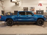 Toyota Tacoma Dbl Cab/Sr5/Trd Sport/Or 5TFDZ5BN3JX032768 photo