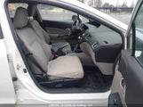 Honda Civic Lx 2HGFB2F42FH057249 снимка