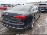 Volkswagen Passat Wolfsburg Edition 1VWKA7A3XKC006085 снимка