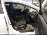 Hyundai Elantra Gl KMHD84LF2HU169535 снимка