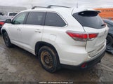 Toyota Highlander Le 5TDBKRFH1ES011971 снимка