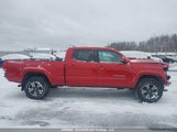Toyota Tacoma Dbl Cab/Sr5/Trd Sport/Or 5TFDZ5BN6JX033476 fotografie