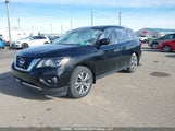 Nissan Pathfinder S/Sv/Sl/Platinum 5N1DR2MMXHC627813 fotografie