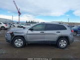 Jeep Cherokee Sport 1C4PJMAB9FW520562 снимка