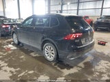 Volkswagen Tiguan Trendline 3VV0B7AX7JM117878 photo
