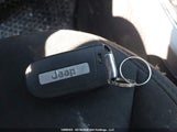 Jeep Compass Sport 3C4NJCAB9JT271521 снимка