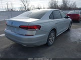 Volkswagen Passat 1VWAA7A3XLC004494 снимка