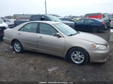 Toyota Camry Le/Xle/Se 4T1BE32K75U060363 photo