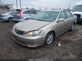 Toyota Camry Le/Xle/Se 4T1BE32K75U060363 fotografie