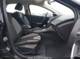 Ford Focus Se 1FADP3K28DL377425 снимка