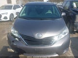 Toyota Sienna Le 5TDKK3DC4CS195868 снимка