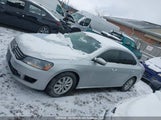 Volkswagen Passat S 1VWAH7A3XEC008236 снимка