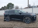 Nissan Rogue Rock Creek/Sv Dark Armor/Sv Moonroof JN8BT3BB9TW086351 fotografie
