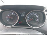 Hyundai Elantra Se/Sport/Limited 5NPDH4AE4GH657019 photo