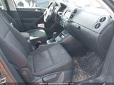 Volkswagen Tiguan Comfortline/Highline/Special Edition WVGJV7AX3GW617454 снимка