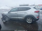 Hyundai Tucson Premium KM8J33A44GU184193 снимка