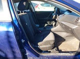 Mazda 3 I JM1BL1KF3C1595903 photo