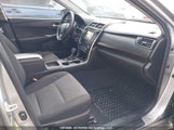 Toyota Camry Le/Xle/Se/Xse 4T1BF1FK4FU952745 fotografie