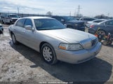 Lincoln Town Car Signature Limited 2LNBL8CV0BX754943 photo