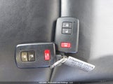 Toyota Prius V JTDZN3EU0HJ068648 снимка
