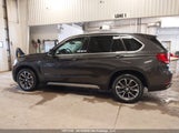 BMW X5 xDrive35I 5UXKR0C52J0X95302 снимка
