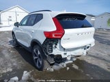 Volvo Xc40 B5 Plus Dark Theme YV4L12UCXS2516042 снимка