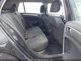 Volkswagen Golf 3VW217AU2FM038543 снимка