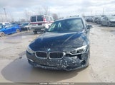 BMW 320I xDrive WBA8E5G3XHNU43446 снимка