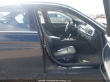 BMW 320I xDrive WBA8E5G3XHNU43446 снимка