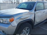 Toyota 4Runner Sr5 V6 JTEBU5JR6A5021071 снимка