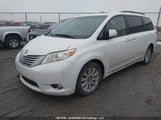 Toyota Sienna Xle/Limited 5TDDK3DC8BS022958 снимка