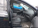 Ford Escape Titanium 1FMCU9J91HUE26363 снимка