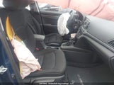 Hyundai Elantra Le 5NPD74LF5HH058642 снимка
