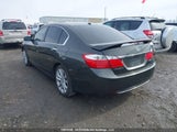 Honda Accord Touring 1HGCR2F98FA804894 снимка