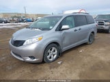 Toyota Sienna 7 Passenger 5TDZZ3DC9HS831413 снимка
