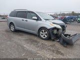 Toyota Sienna 7 Passenger 5TDZK3DC1ES479749 снимка